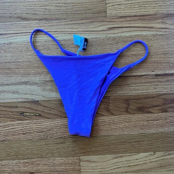 Princess Polly Purple Bikini Set - Picture 3 of 3